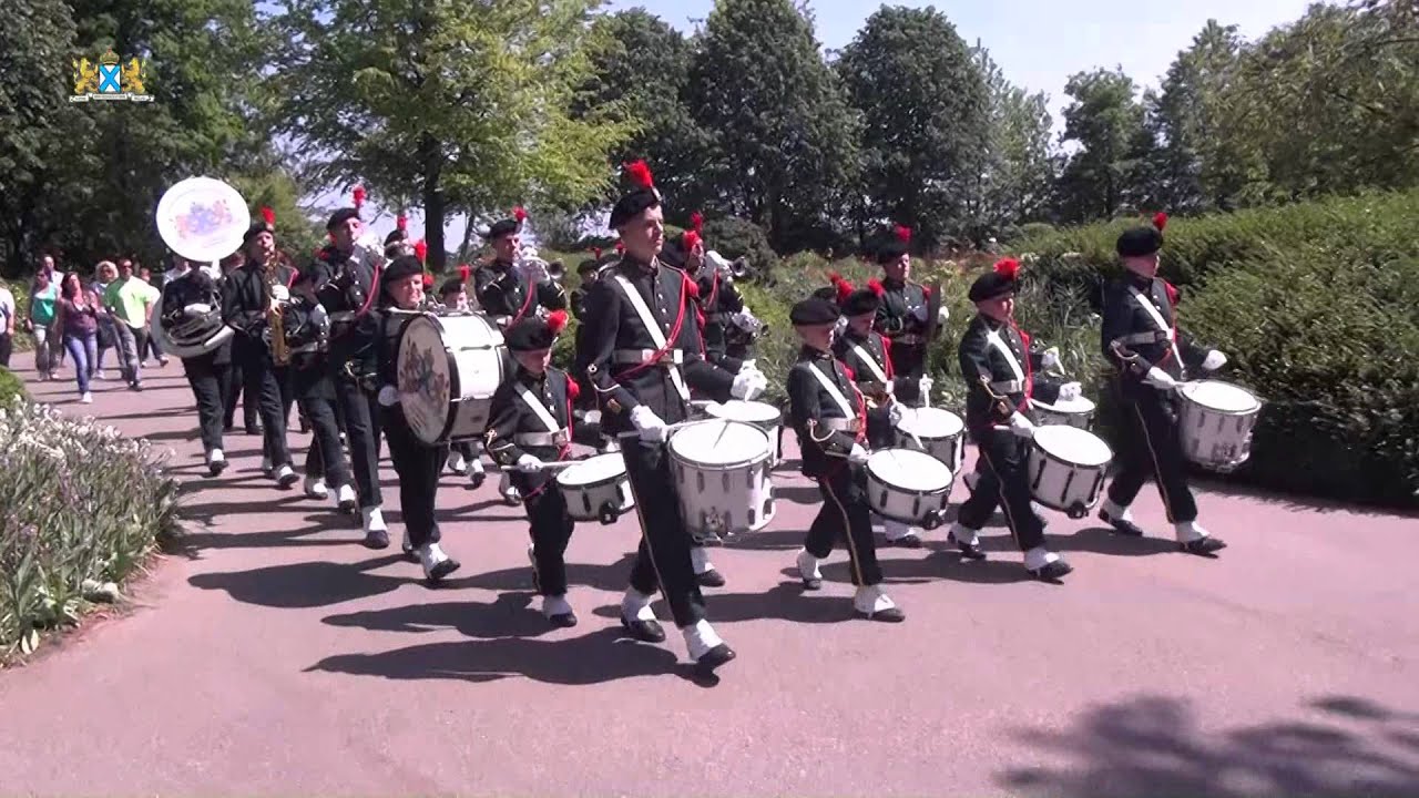 DVS Junioren treden op in de Keukenhof