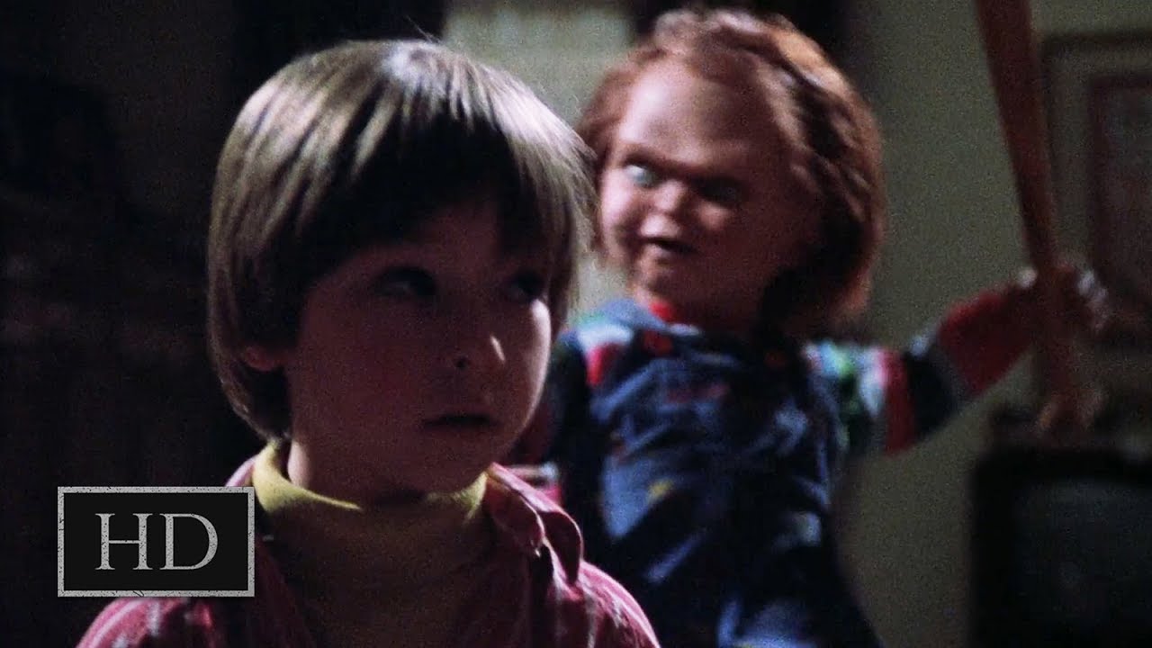 Детские игры (1988) - Энди против Чаки - YouTube