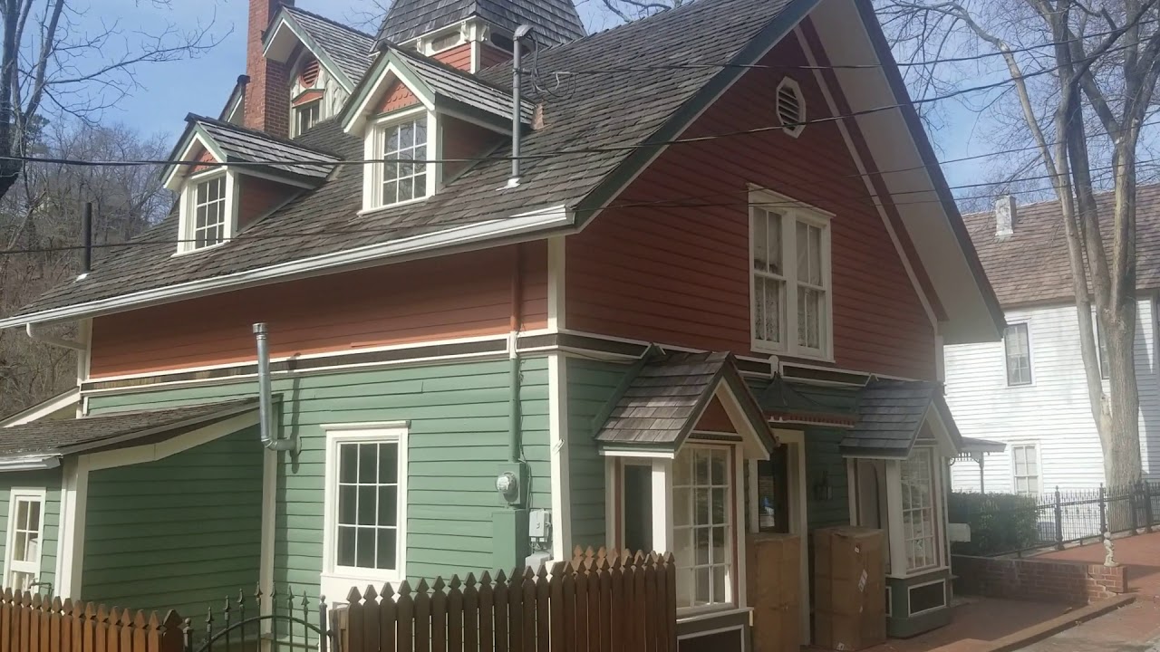 Little Eureka Spring & Carrie Nation Home(Hatchet Hall) Eureka Springs