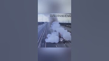 “🙄Shocking CCTV 📸 Footage Truck Crash After Sudden Tyre Explosion” #shorts