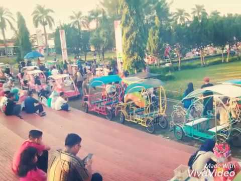 Tempat Wisata Warga Di TAMAN RAFLESIA ALUN-ALUN CIAMIS ...