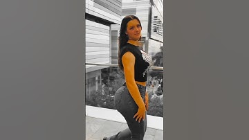 Like To Drop Ice Cream in My Glutes?  🔥🍓🍓#fitness #model #crossfit #gymlover #glutes #legsday #cream