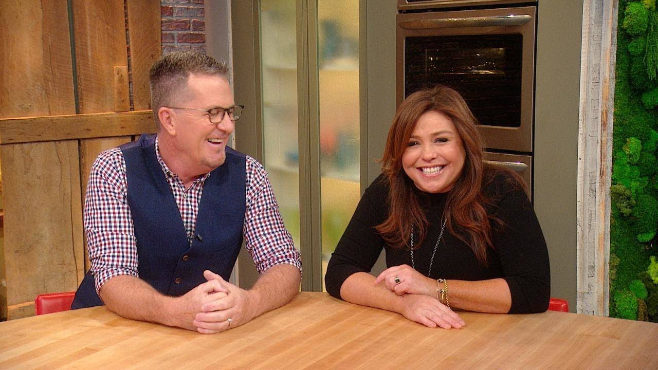 6 Simple Organizing Tips To Tackle BEFORE Thanksgiving | Rachael Ray Show