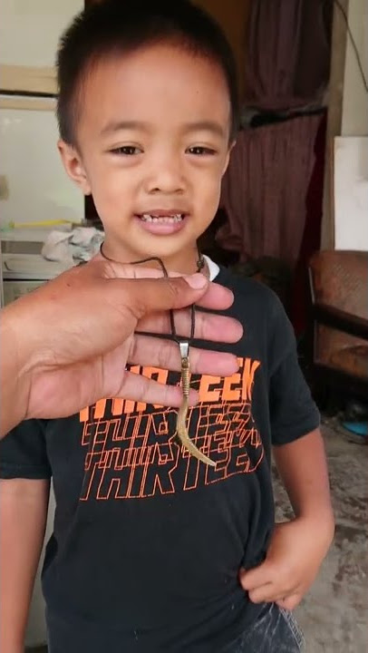 kalung sabit 😃😃