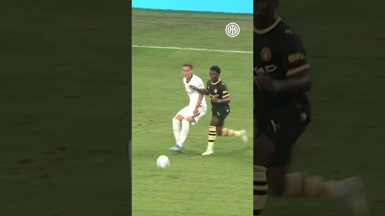 Zieliński, preciso con el balón