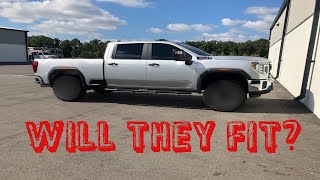 37's on a leveled 2021 GMC 2500