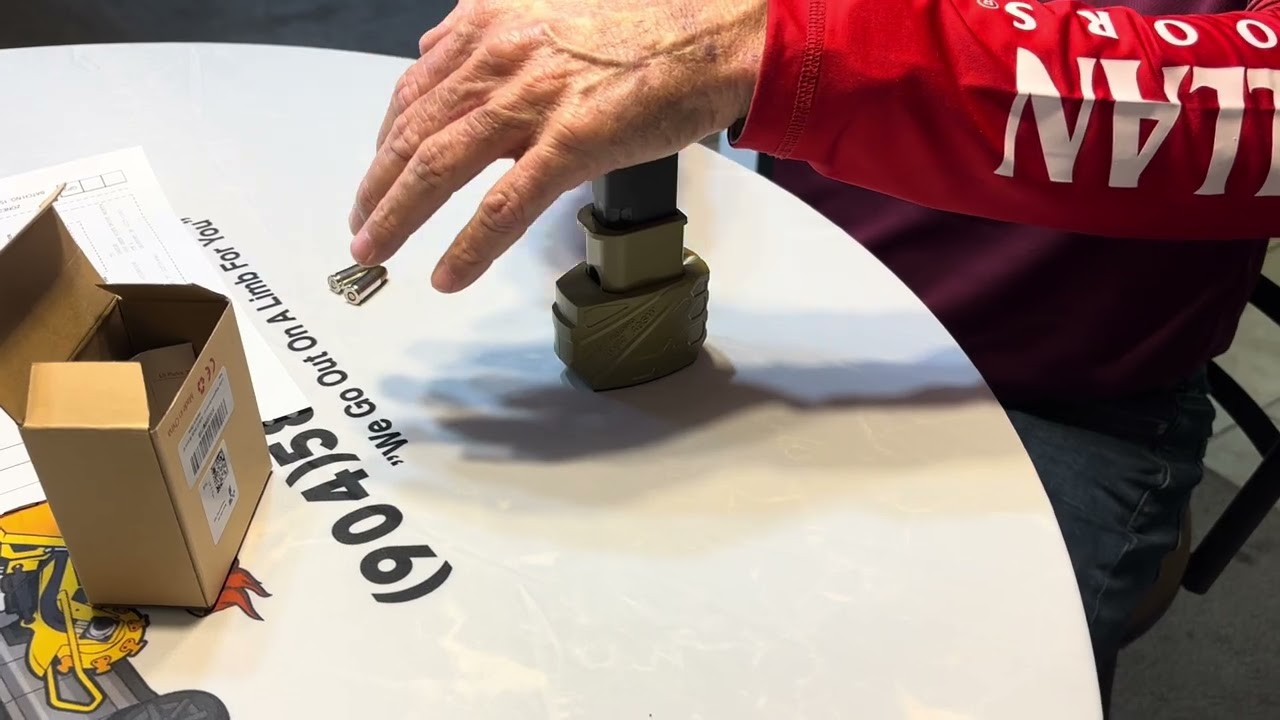 Устройство быстрой зарядки магазинов Ludex для пистолетов Glock 9 мм/.40. Подходит для Glock 17, ...