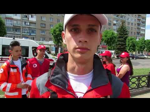 Волонтеры Красного креста обеспечивали медпомощь 9 мая в Лисичанске