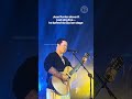 Juan Karlos singing live