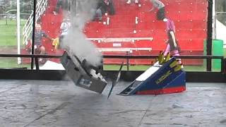 Roaming Robots UK Heavy Weight Championship 2006 - Round 1 - Heat C