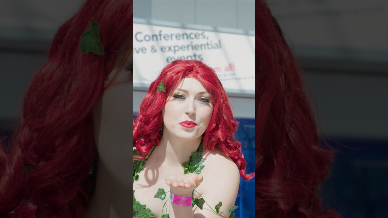 🌿BEAUTIFUL Poison Ivy Cosplay brought to life at Megacon Birmingham😍🌿