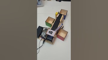 Smart Conveyor using Arduino ESP32,thx to @acebott for sending me this awesome kit.