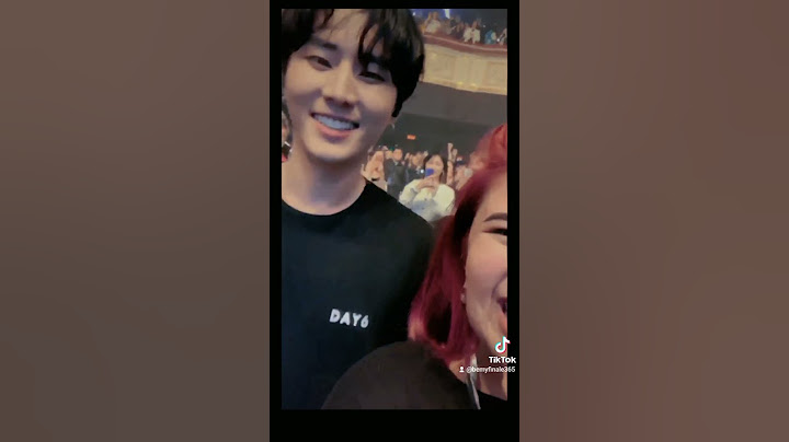 Danggg the way young k stare at her from a far 나를 죽여줘
