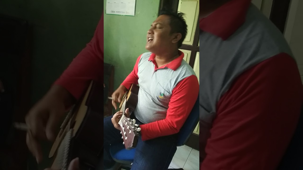 Tampang Sangar Nyanyi Lagu Melo Youtube