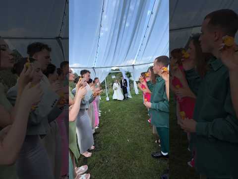 #ведущий #свадьба #wedding #праздник #ведущиймосква #эндивайт #тытаккрасива #праздник