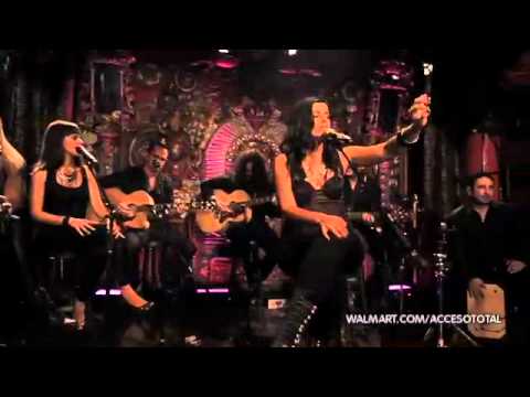 Nelly Furtado - Say it Right ( Acoustic live Walmart Soundcheck)