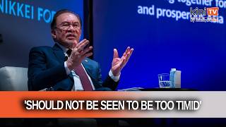 Countries should not be timid to defend free trade, says Anwar