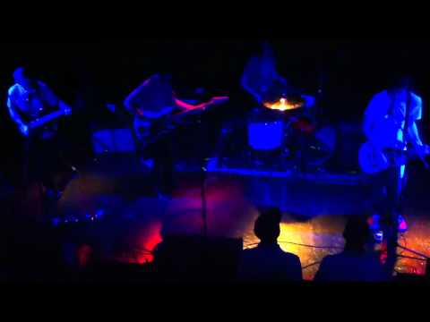 Cloud Nothings - No Future/No Past