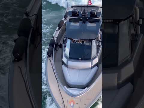 Tom Brady S Lookalike Yacht 2 Million 55s Wajer Is Just A Work Of Art From Above Yachtdealnow 