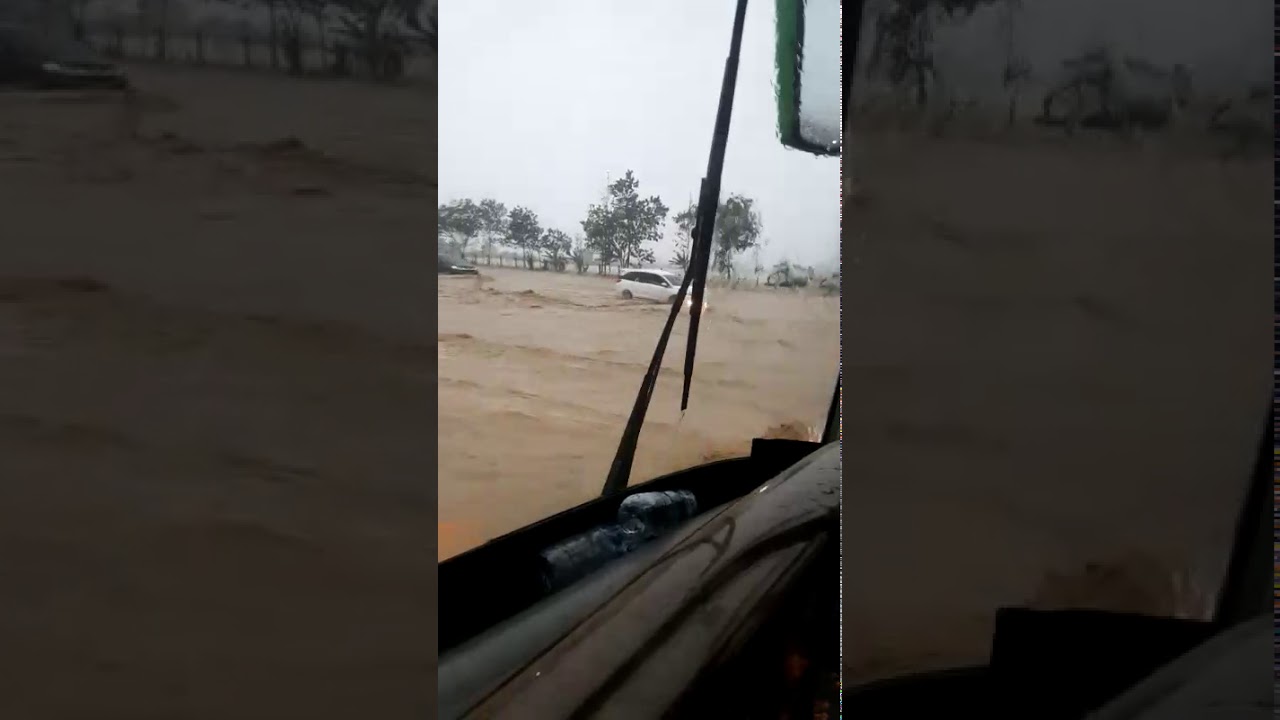 Banjir di tol Cipali Jawa barat 31 Desember 2019 // di