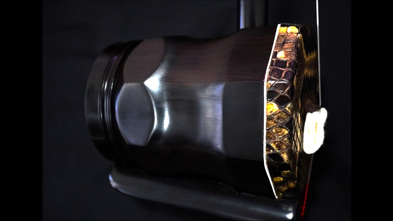 王乃正 二胡 中古二胡 】王家旺製黒檀中胡 販売済 - YouTube