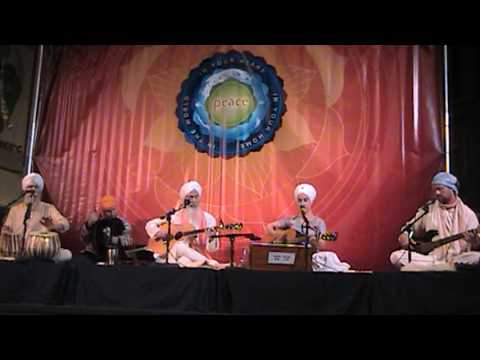 Mool Mantar - Nirinjan Kaur & Guru Ganesha Singh -...