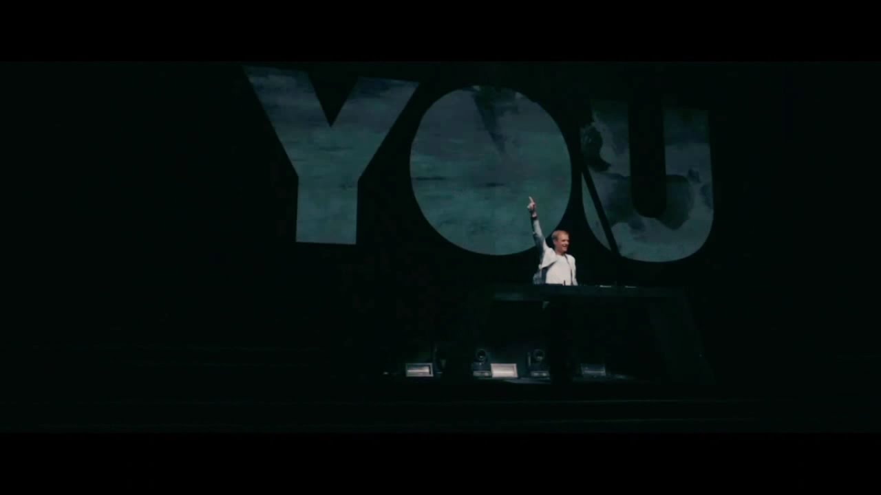 BOLD XPERIENCE – ARMIN ONLY EMBRACE