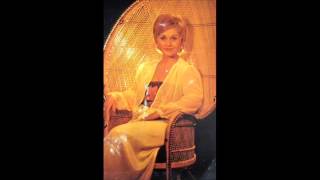 Nena Ivošević - Bežimo iz grada