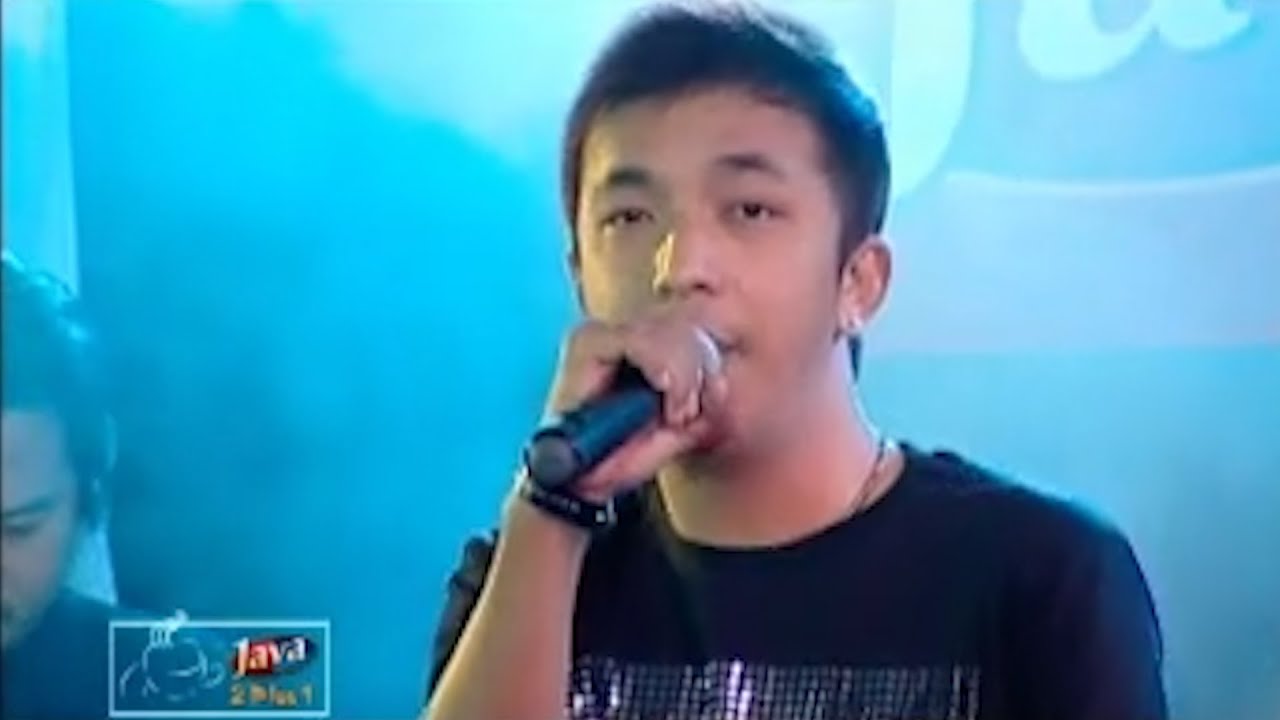 ဟဲလေး - ဘော်ဒါအကန့်လေး [Official MV]