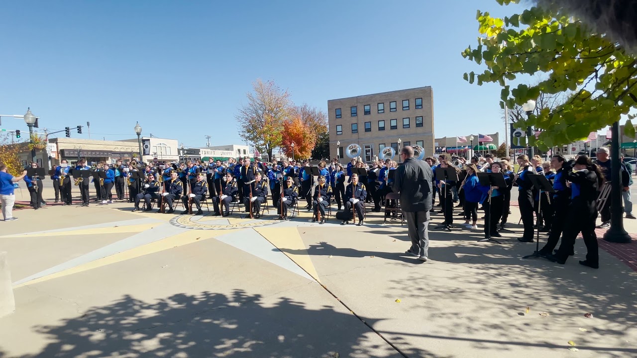 YouTubeでVeterans Day 2021 - Mountain Home Plaza - Mountain Home Senior High School's Marching Bomber Bandを視聴 YouTubeでVeterans Day 2021 - Mountain Home Plaza - Mountain Home Senior High School's Marching Bomber Bandを視聴