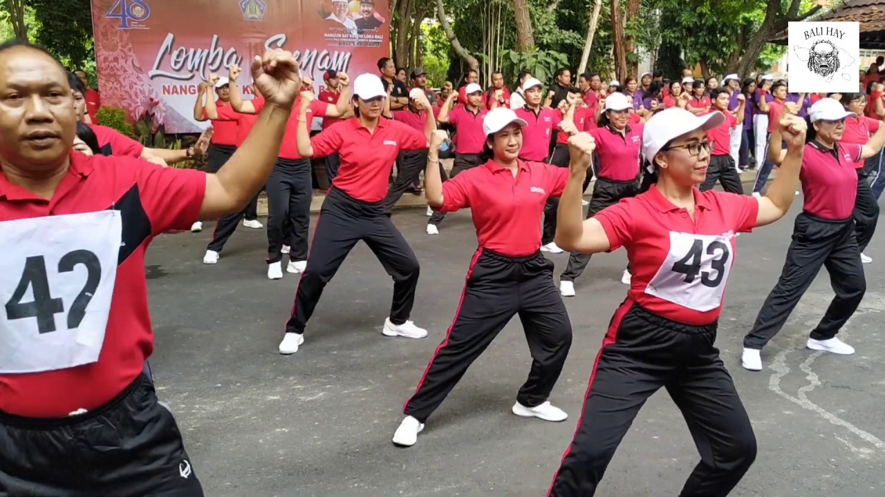 Lomba senam  nangun sat kerthi loka  bali  meriah dan seru 