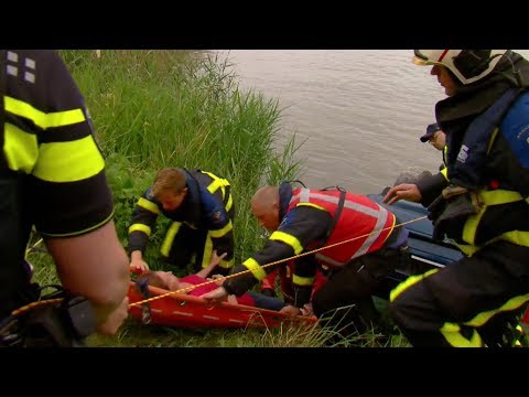 Video: Hoe om 'n brandweerman te word (met foto's)