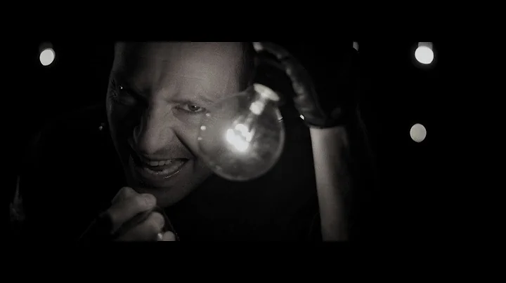 Thousand Foot Krutch: War of Change (Official Music Video) - 天天要聞
