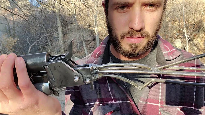 The Snake Charmer / Single Shot 12 Gauge