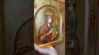 Писанная икона Богородицы "Споручница Грешных".