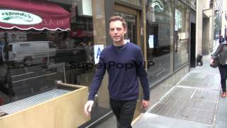 Justin Kirk at the NBC Studios Justin Kirk at the NBC Stu...