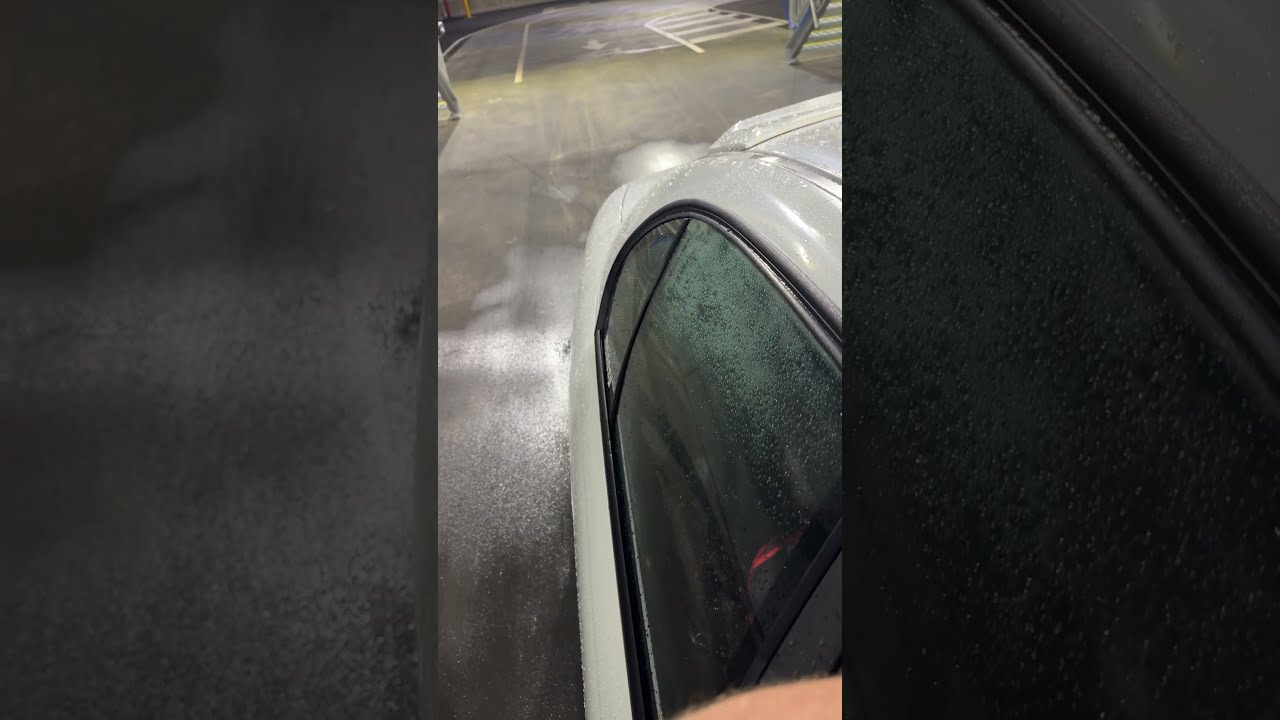 VX Commodore On Limmi