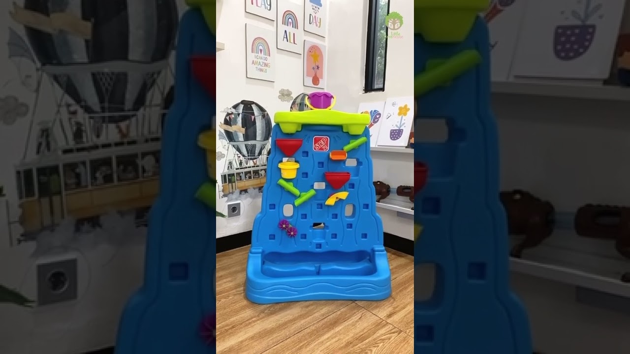 Mainan air Step 2 Waterfall Discovery wall