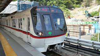 【廃車済み】金沢八景駅を発車する都営浅草線5300形5307編成