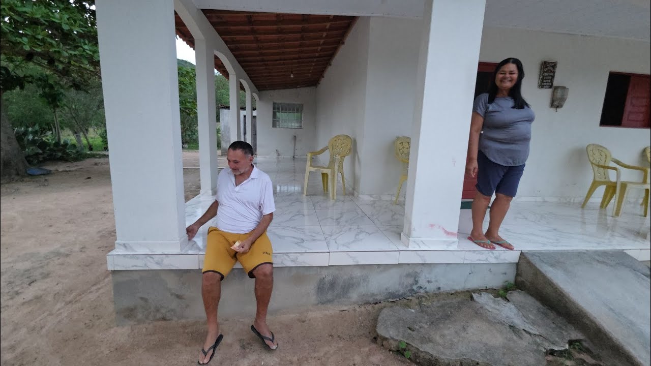 Francisco cheio de graça recebeu dinheiro do seguidor