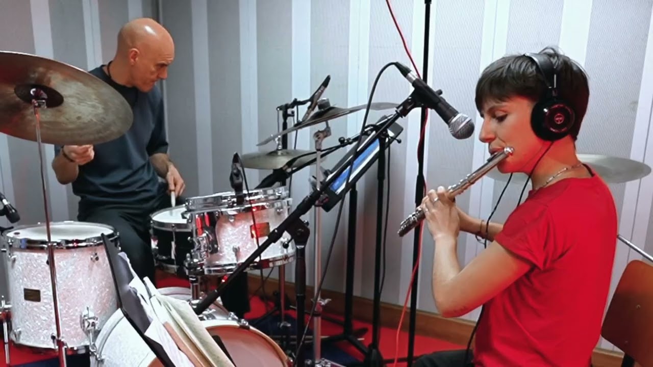 Watch Lúcia Pires & Stéphane Galland: XR6 on YouTube Watch Lúcia Pires & Stéphane Galland: XR6 on YouTube