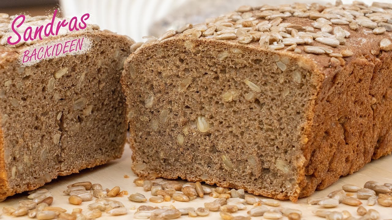 Roggenbrot | Vollkornbrot mit Sonnenblumenkernen | 100% Roggenmehl ...