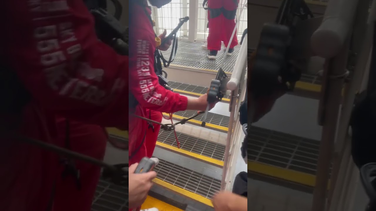 Experience Seoul from New Heights: Lotte Tower Sky Bridge