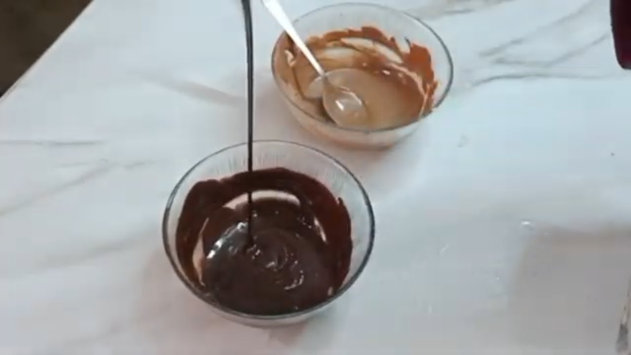 "Quick & Easy How to Melt Chocolate Without a Double Boiler Baking