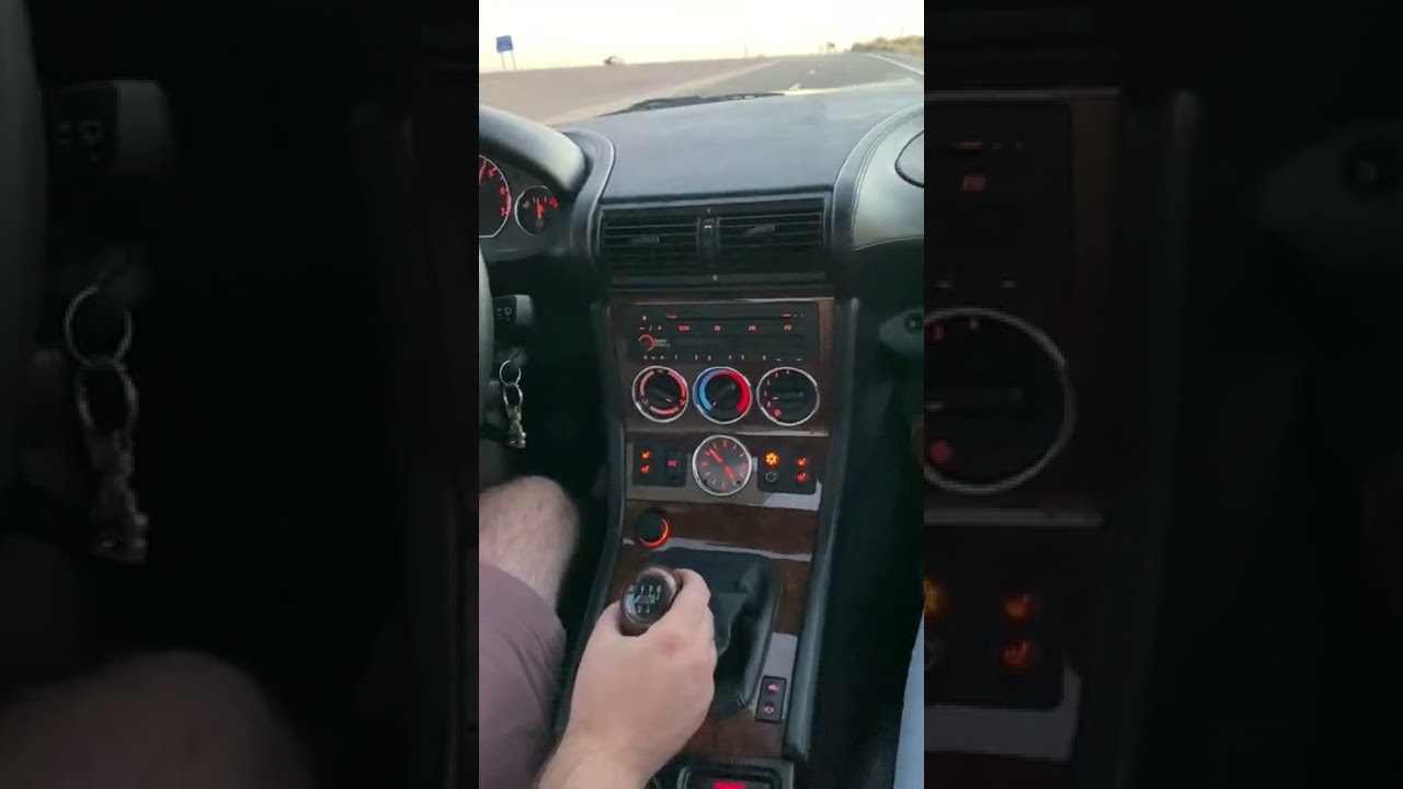 2002 BMW Z3 3.0 Pistachio Green 5-Speed w/Factory Hard Top (Highway Acceleration)