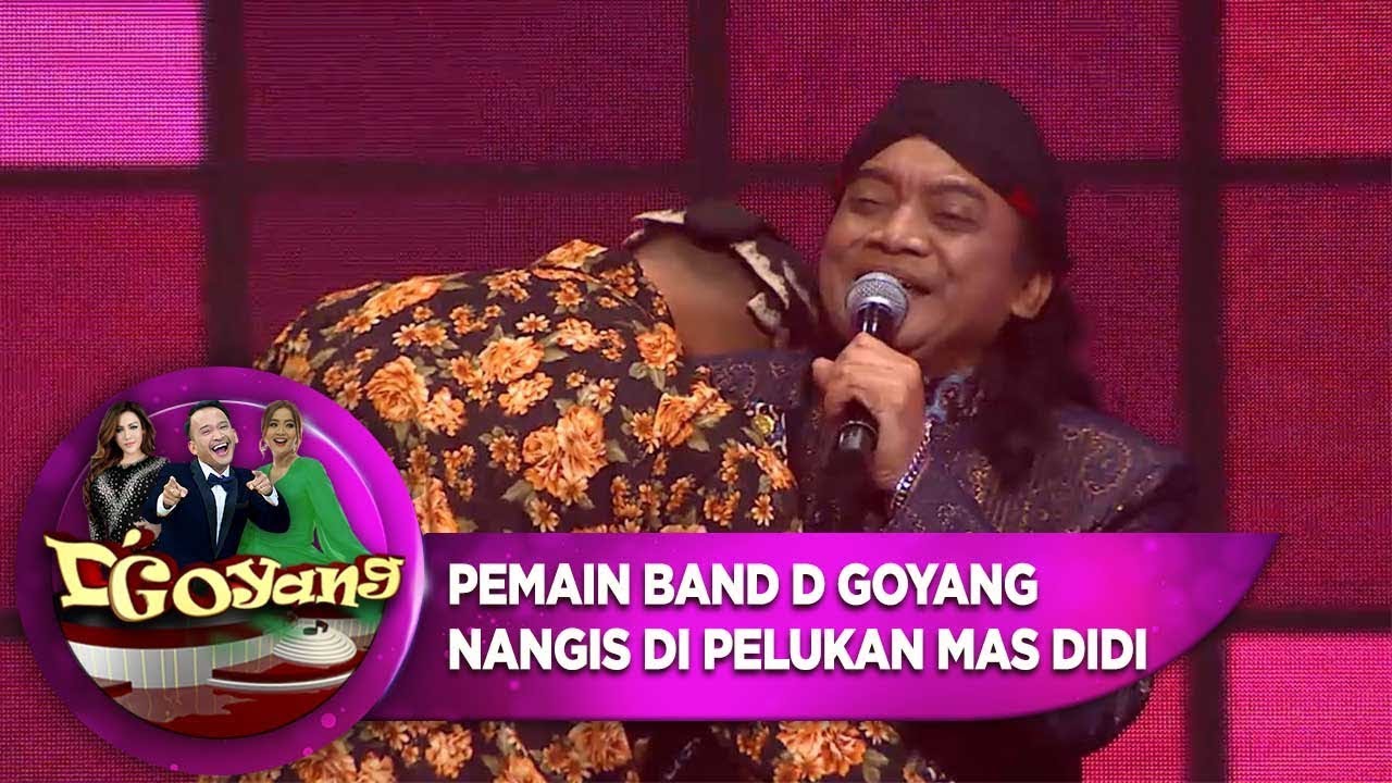 Pemain Band D Goyang Nangis di Pelukan Mas Didi -  D' Goyang (1/10)