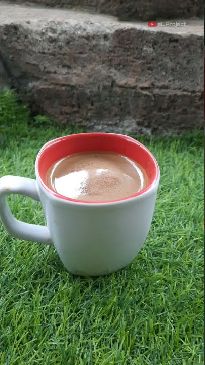Ngopi Di Saat Hujan