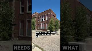 Neighbors demanding abandoned Flint school be torn down