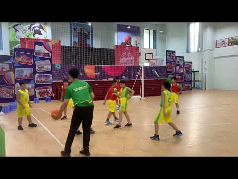 Video Giải bóng rổ tiểu học cúp milo Ba Đình vs Trần Đăng... - YouTube