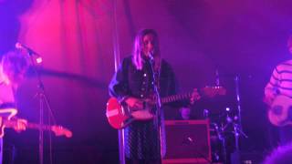 Wolf Alice - "Leaving You" (Live at Tolhuistuin, Amsterdam, May 18th 2013) HQ
